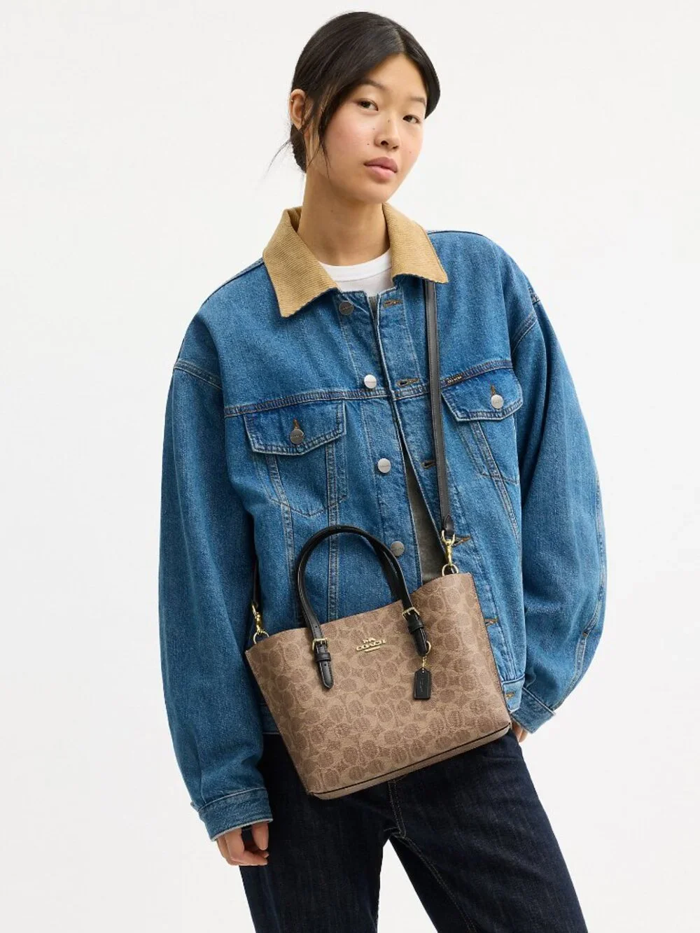 Coach Outlet Mollie Tote Bag 25 In Signature Canvas